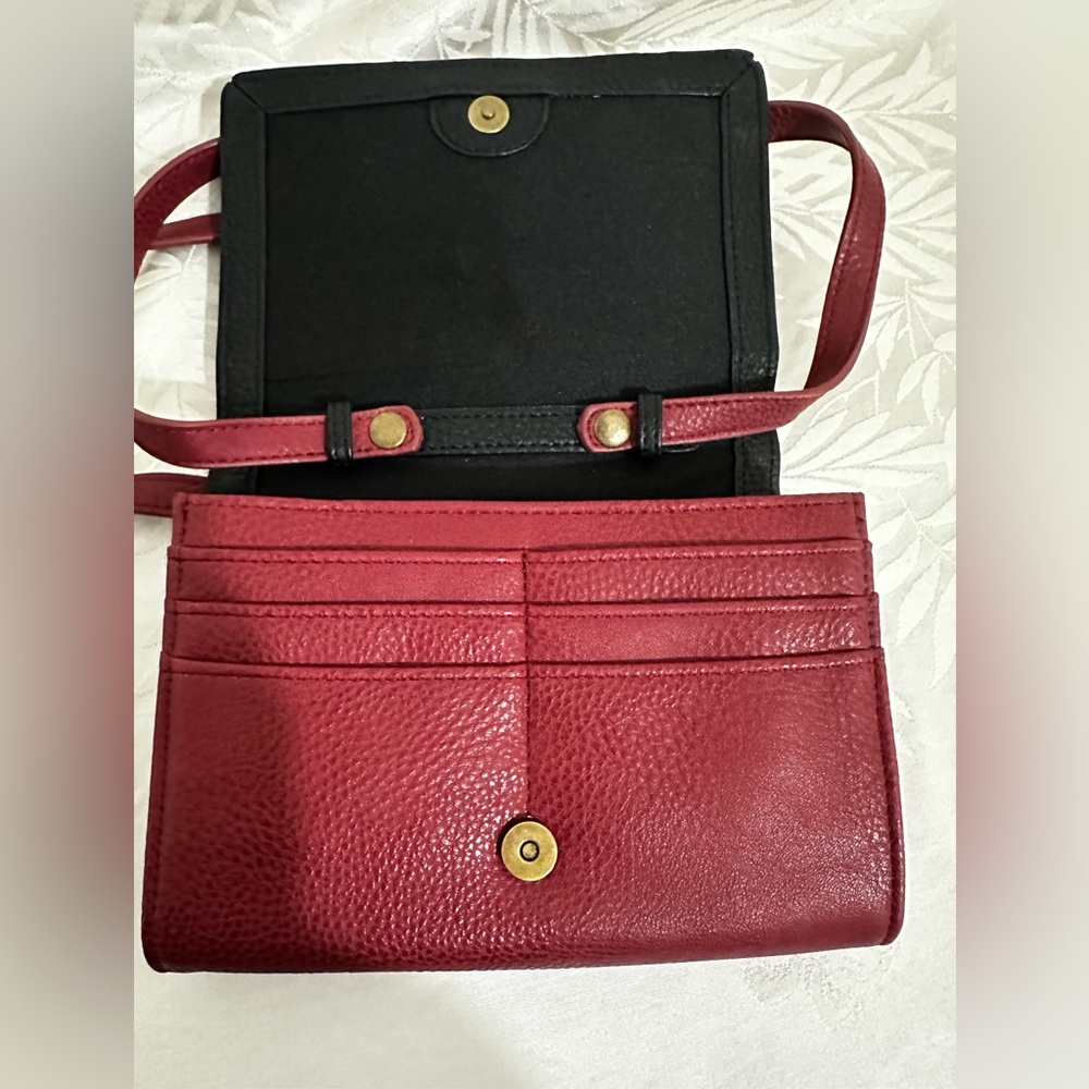 Two GH Bass & Co. Crossbody Leather Purses Black |red wine